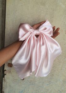 Gaint Bow Hair Clip