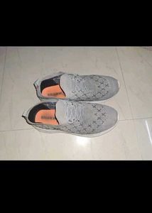Gray Knit Running Shoes - Size 9