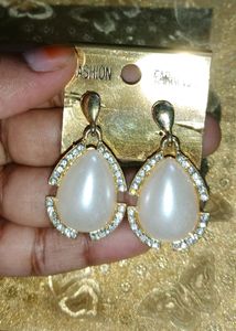 Cute Mini Earrings 🤗