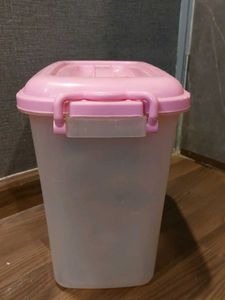 Dreamline Storage Container