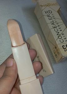 Two Highlighters Of Mac And 1 Concealer Stick