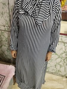 Women Dubai Style New Abaya With Scarf