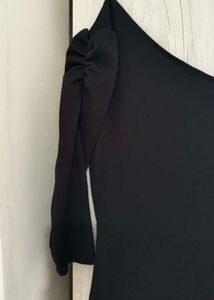 One-Shoulder Black Midi Dress