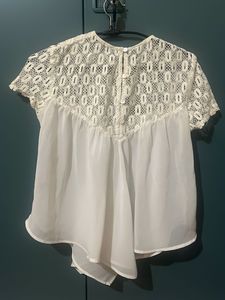 Lace detail top