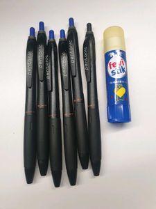 ‼️‼️50% Off‼️‼️Pack of Pentonic pens + Fevi Stick