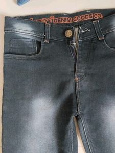 Stylish Dark Wash Denim Jeans