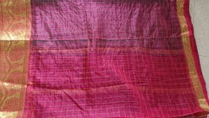 Green Saree With Pink Zari Border