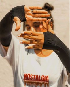 ARM SLEEVES (HAND STOCKINGS)