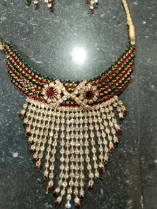 Neck Less Set