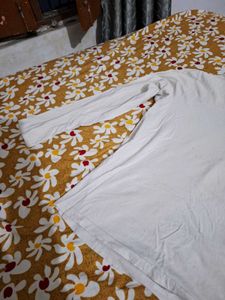 White Long Sleeve T-Shirt Xl