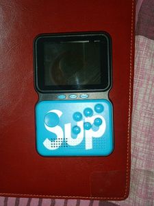 Handheld Retro Game Console (New)