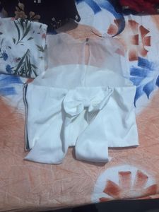 Crop Top Of White Color