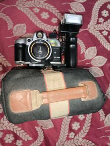 Pentax D-9000 DSLR DL-9000 Film Camera