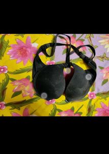 Black Pushup BRA 🖤🖤