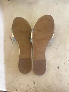 Authentic Guess Flats