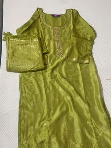 Elegant Green Kurta Set