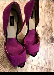 ZARA Shocking PINK Stiletto