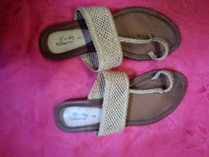 Black Shoes N White Flats