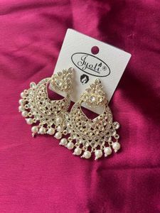 Pearl Earrings
