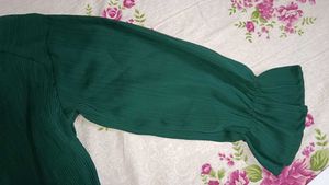 Green Ruffled Sleeve Top