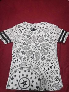 BLVD Kings Bandana Print Graphic Men&#39;sTee
