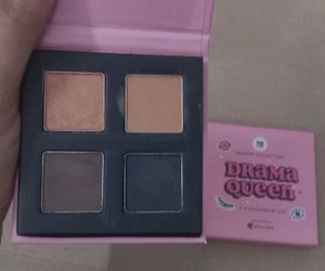 Eyeshadow Palette 🎨