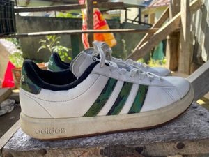 Adidas Grand Court