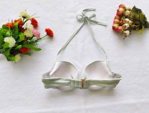 Victoria&#39;s Secret : 2 Bralette