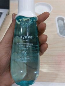 Dot &amp; Key Blueberry Hydrate Barrier Repair Toner