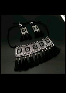 Fancy Alloy Black and Silver Jewellery