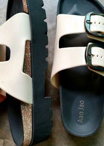 Platform Sandal 🎀