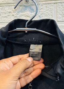 🇹🇭 Nike Imported Track Jacket