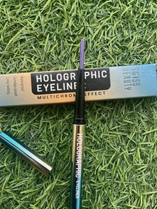 Swiss beauty Holographic eyeliner