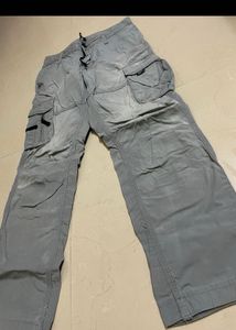 Trendy Grey Cargo 🔥