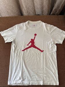 Nike Air Jordan Tshirt Size M