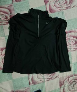 Nike Swift Uni-sex Dri-FIT UV 1/4-Zip Running Top