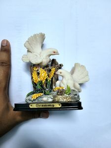 Showpiece (Dreamz)
