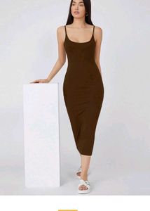 Aahwan Solid Brown Bodycon Midi Dress