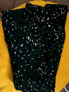 Annabelle Green Printed RoundNeck Dress+ Hip belt