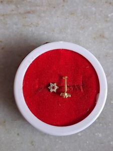 Beautiful New Shaining Stone Studs 22crt