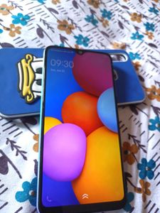 Vivo Y1s smartphone