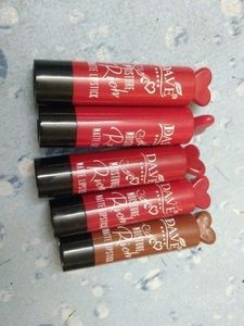 Deferent Type Lipstick And Lipbalm