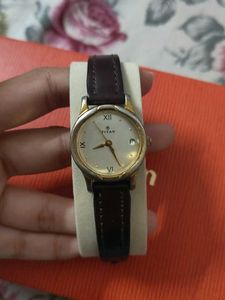 TITAN WATCH ⌚