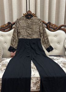 Chic Animal Print Dress