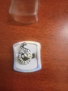 Adjustable Fashionable Ring. Flaw Shown In Image