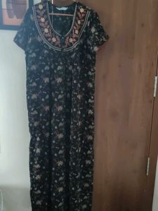 Black Floral Print Nightgown