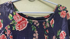 Women&#39;s Navy Blue Floral Off shoulder Top