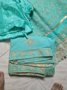 Wedding Elegant Embroidered Kurta Set