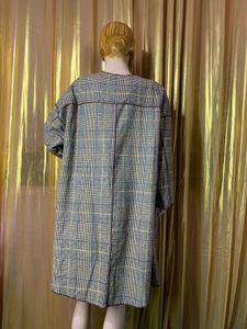 Plaid Coat lenth 37 (2dec9)