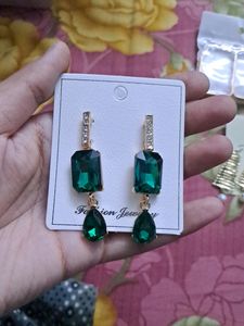 Trendy Set Of Earnings (₹130 For 1 pair)